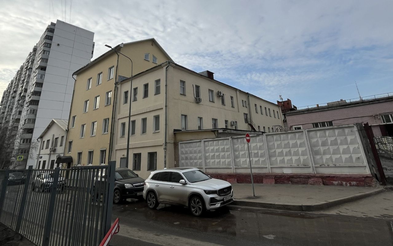 фасад дома, здание по адресу г Москва, ул Октябрьская, д 80 стр 3